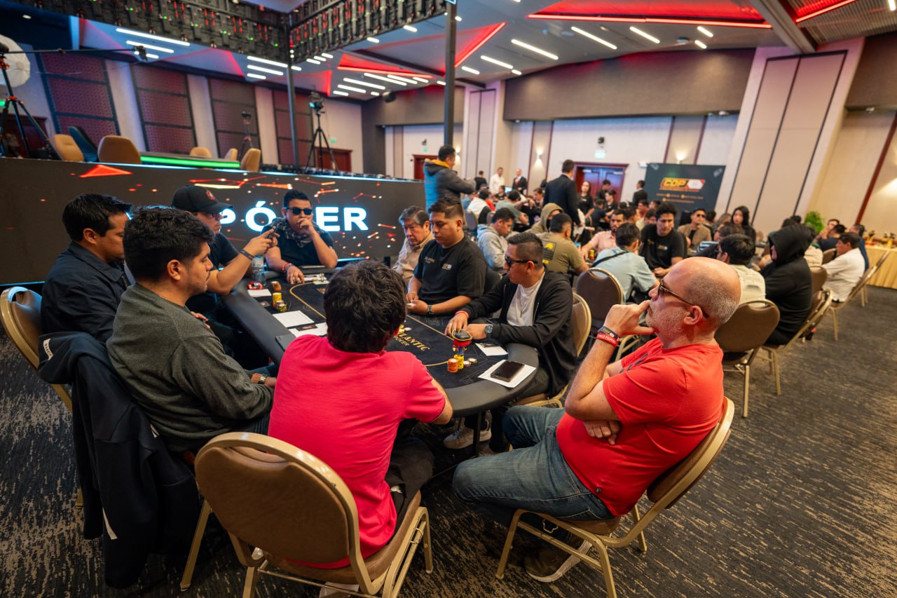 Gran afluencia marca el PKO Turbo - Deep Stack 400/100